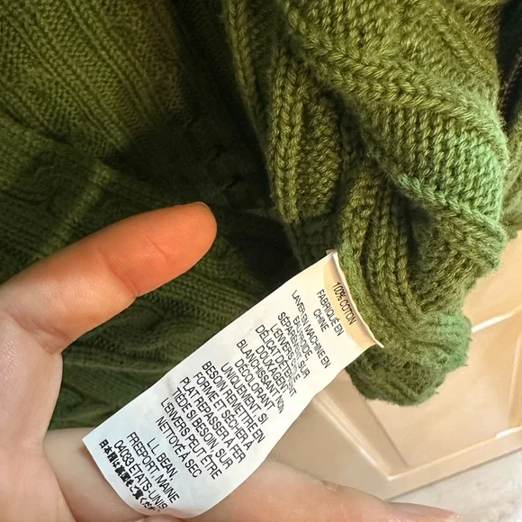 L.L. Bean Men's Green Cable Knit Sweater Ptp 20 - Picture 8 of 9